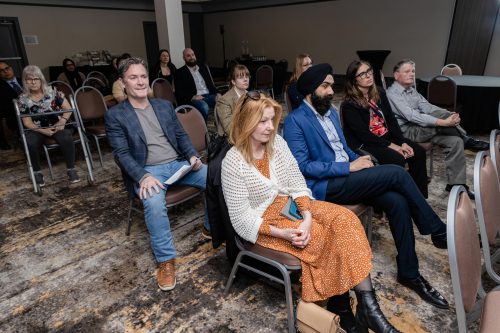 AGM (295)